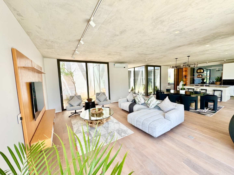 4 Bedroom Property for Sale in Hawaan Forest Estate KwaZulu-Natal