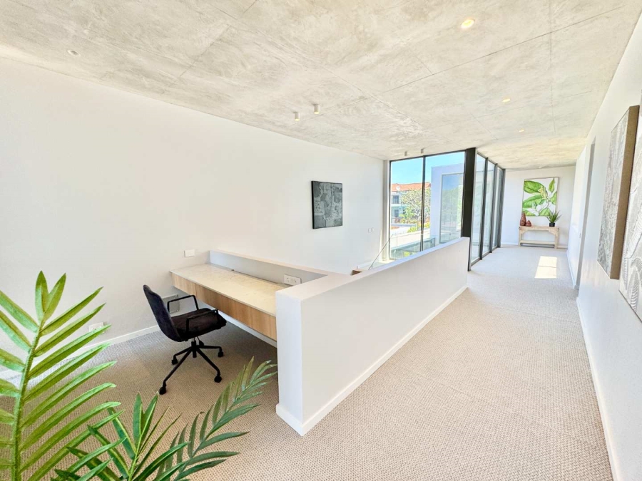 4 Bedroom Property for Sale in Hawaan Forest Estate KwaZulu-Natal