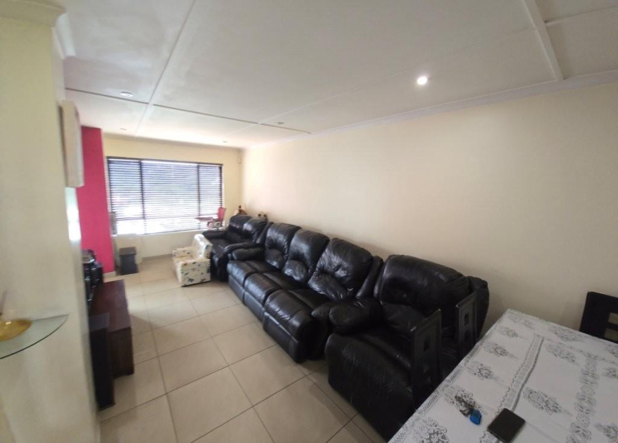 3 Bedroom Property for Sale in Morningside KwaZulu-Natal