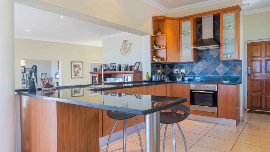 4 Bedroom Property for Sale in Salt Rock KwaZulu-Natal