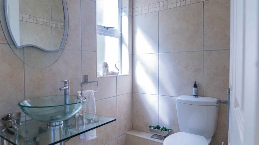 4 Bedroom Property for Sale in Salt Rock KwaZulu-Natal