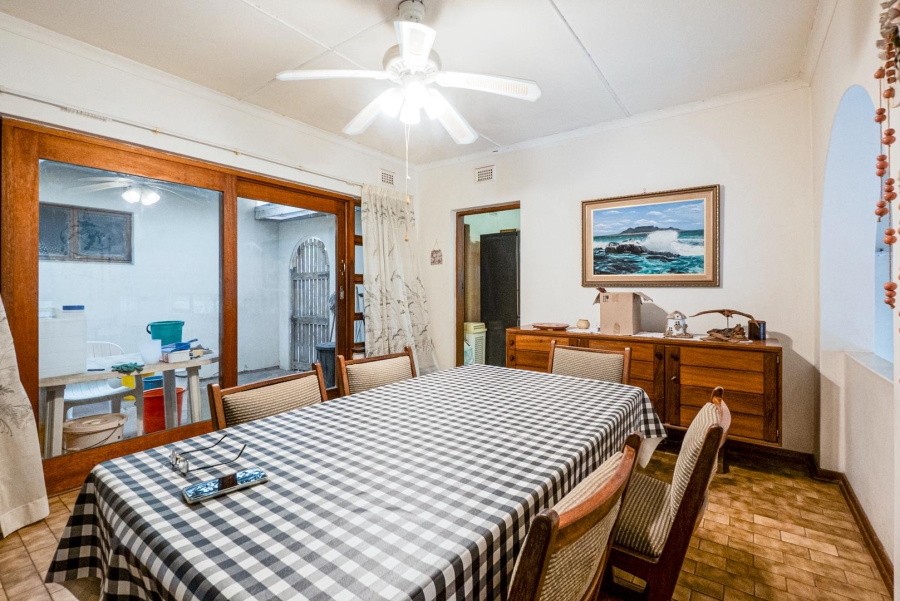 3 Bedroom Property for Sale in Amanzimtoti KwaZulu-Natal