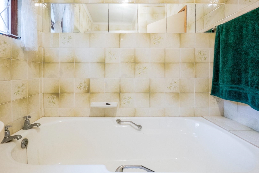 3 Bedroom Property for Sale in Amanzimtoti KwaZulu-Natal