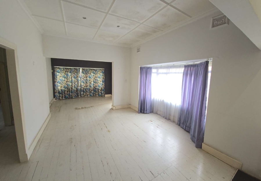 3 Bedroom Property for Sale in Glenwood KwaZulu-Natal