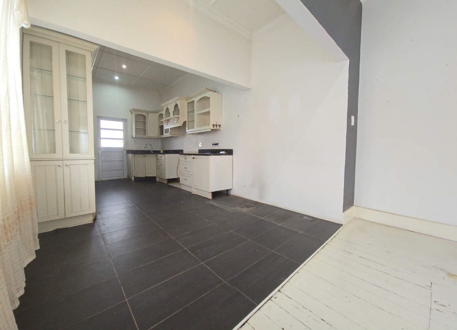 3 Bedroom Property for Sale in Glenwood KwaZulu-Natal