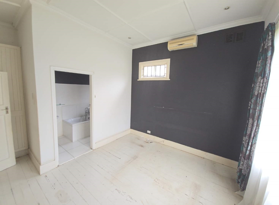 3 Bedroom Property for Sale in Glenwood KwaZulu-Natal