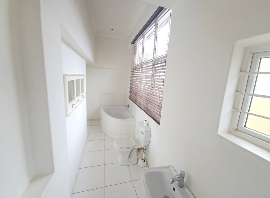 3 Bedroom Property for Sale in Glenwood KwaZulu-Natal