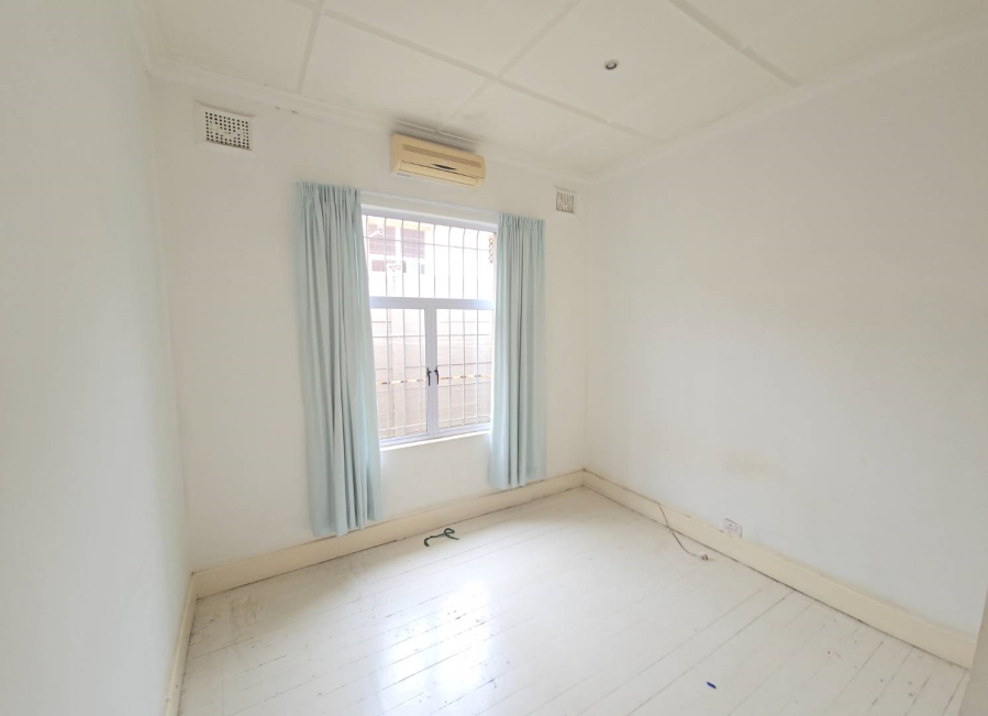 3 Bedroom Property for Sale in Glenwood KwaZulu-Natal