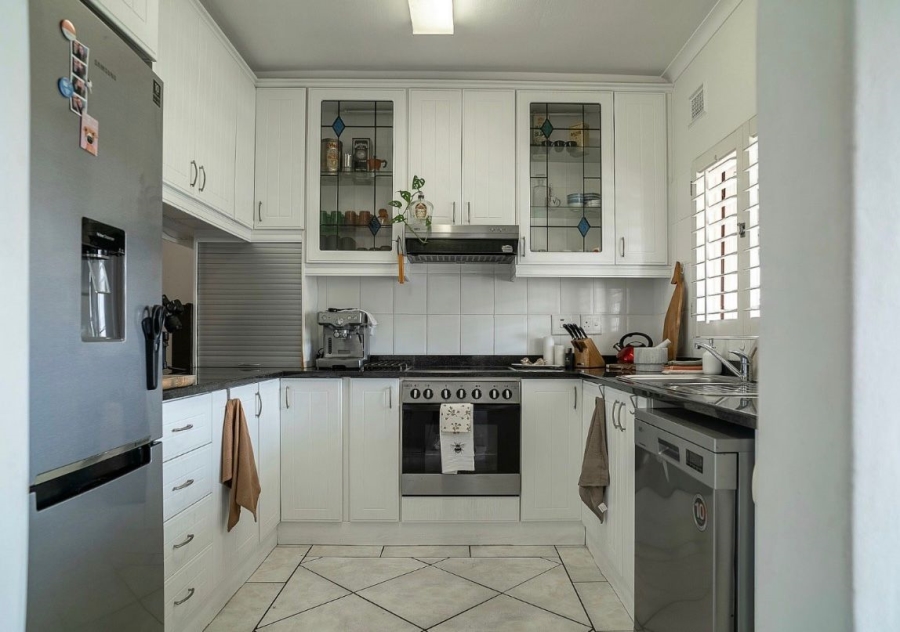 2 Bedroom Property for Sale in Umhlanga KwaZulu-Natal
