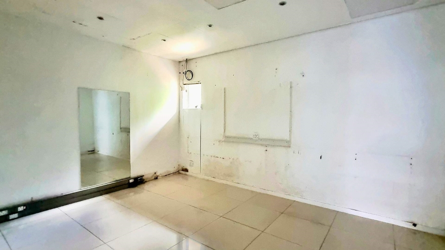 To Let 0 Bedroom Property for Rent in Somerset Park KwaZulu-Natal