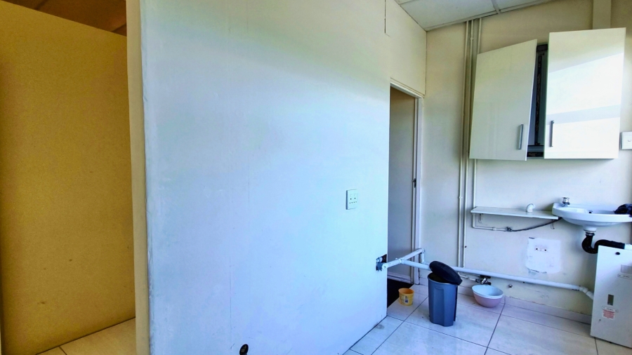 To Let 0 Bedroom Property for Rent in Somerset Park KwaZulu-Natal