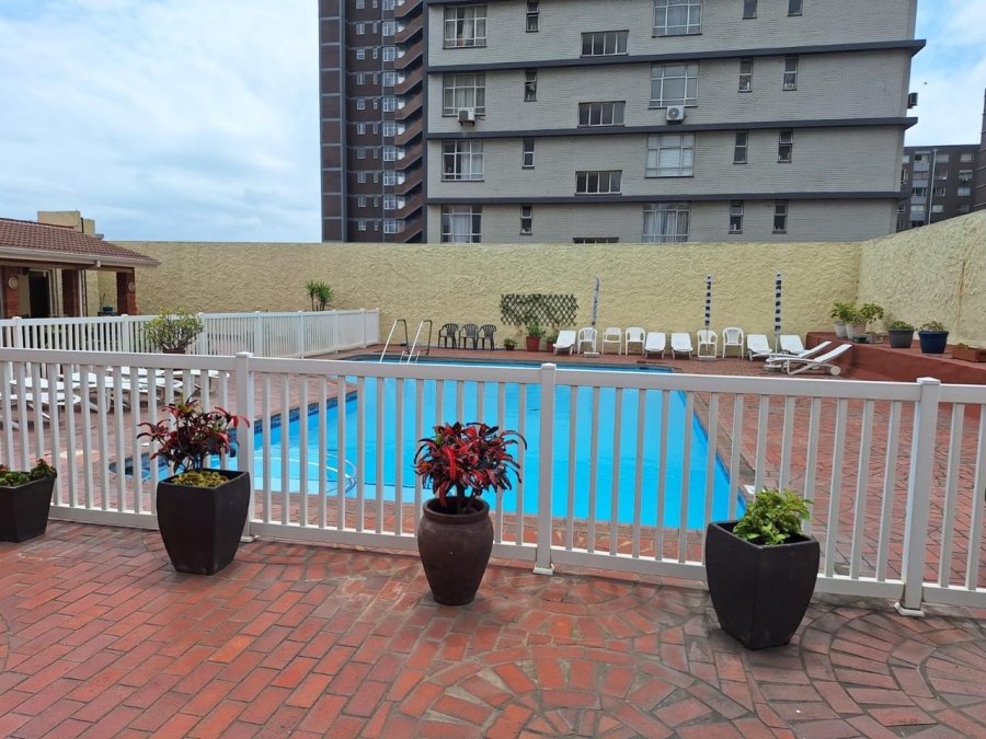 1 Bedroom Property for Sale in North Beach KwaZulu-Natal