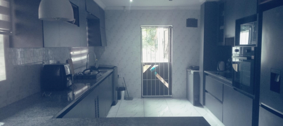 3 Bedroom Property for Sale in Sea View KwaZulu-Natal