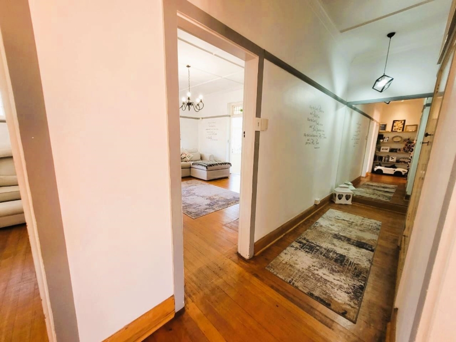 3 Bedroom Property for Sale in Glenwood KwaZulu-Natal