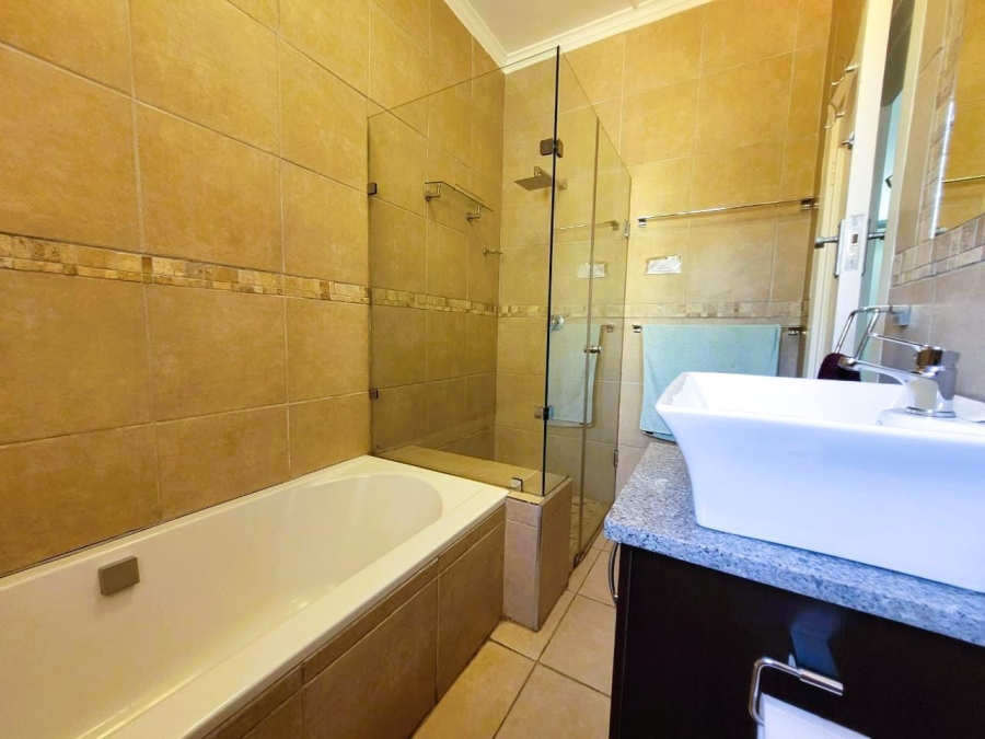 3 Bedroom Property for Sale in Glenwood KwaZulu-Natal