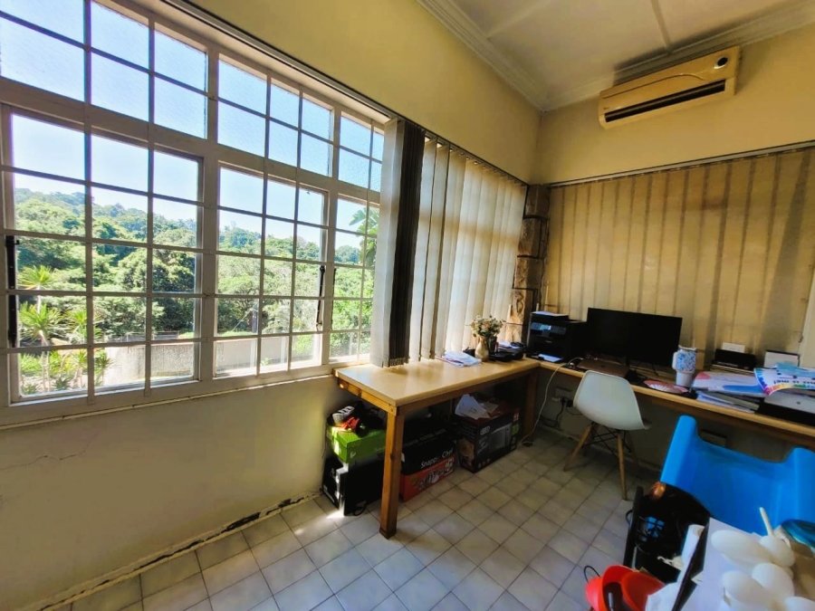 3 Bedroom Property for Sale in Glenwood KwaZulu-Natal