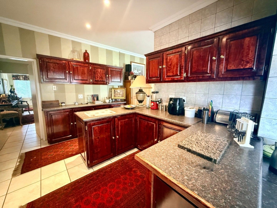 5 Bedroom Property for Sale in Vryheid KwaZulu-Natal