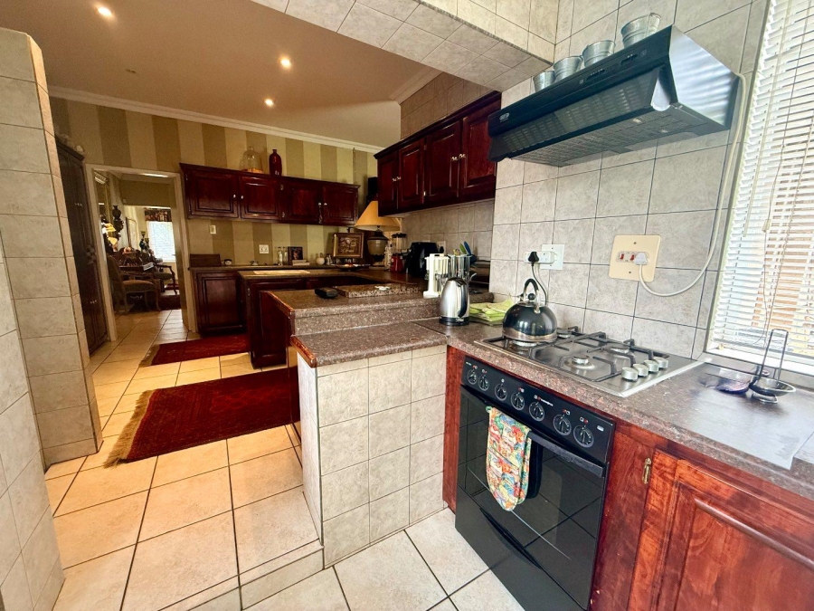 5 Bedroom Property for Sale in Vryheid KwaZulu-Natal
