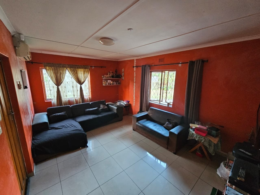 3 Bedroom Property for Sale in Wildenwide KwaZulu-Natal