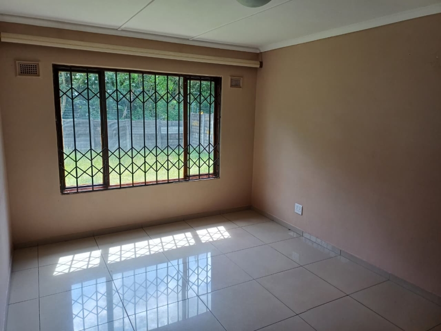 To Let 3 Bedroom Property for Rent in Veld En Vlei KwaZulu-Natal