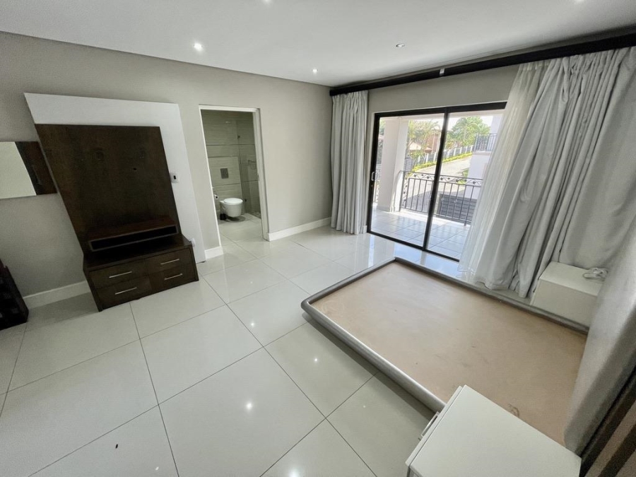 To Let 3 Bedroom Property for Rent in Izinga Ridge KwaZulu-Natal
