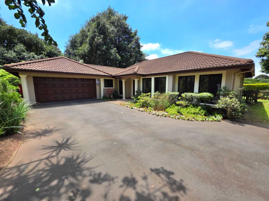 3 Bedroom Property for Sale in Crestholme KwaZulu-Natal