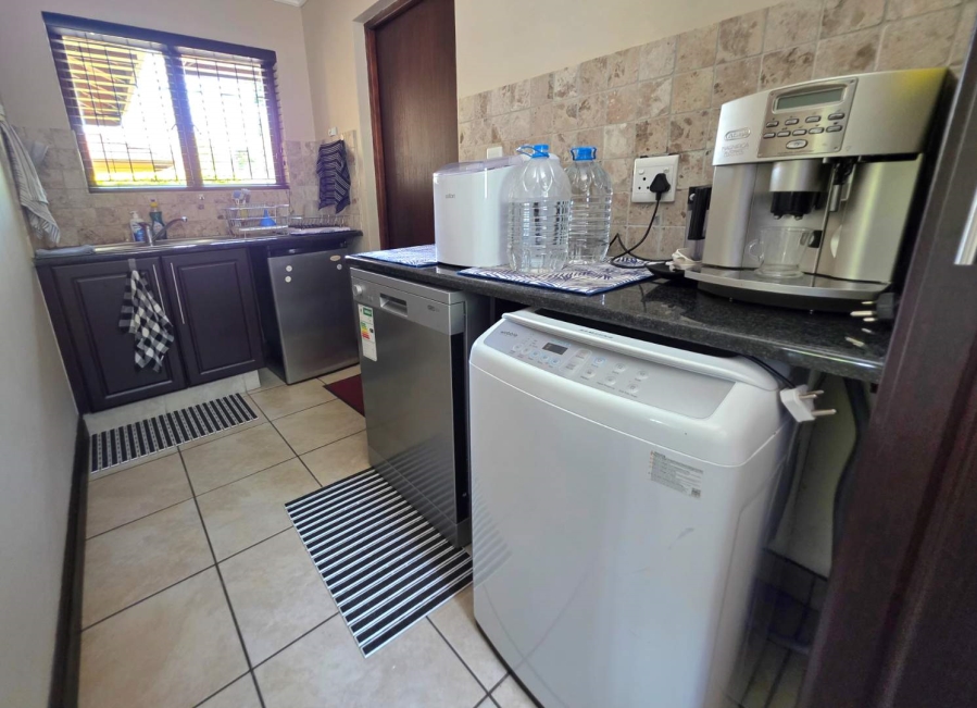 3 Bedroom Property for Sale in Crestholme KwaZulu-Natal