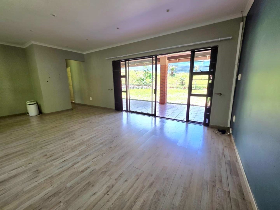 2 Bedroom Property for Sale in Hillcrest Park KwaZulu-Natal