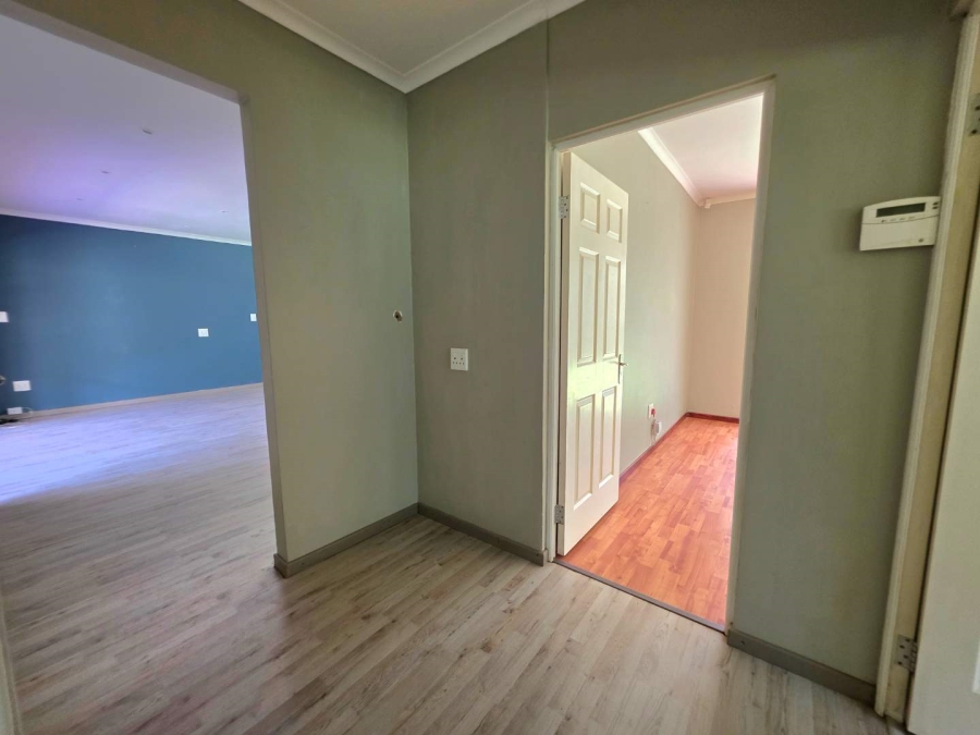 2 Bedroom Property for Sale in Hillcrest Park KwaZulu-Natal