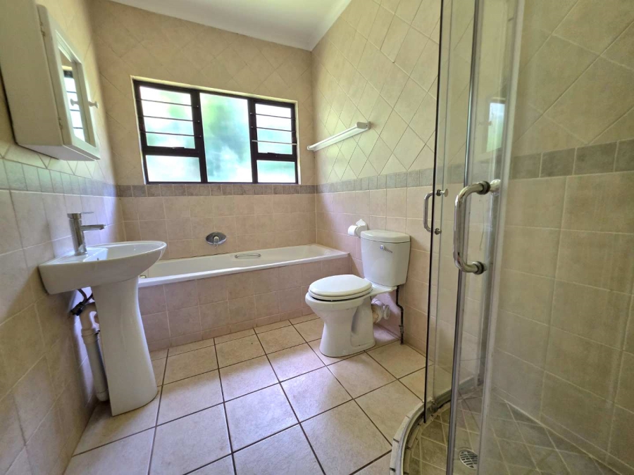 2 Bedroom Property for Sale in Hillcrest Park KwaZulu-Natal
