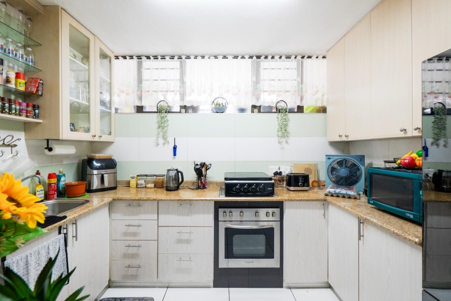 3 Bedroom Property for Sale in Amanzimtoti KwaZulu-Natal