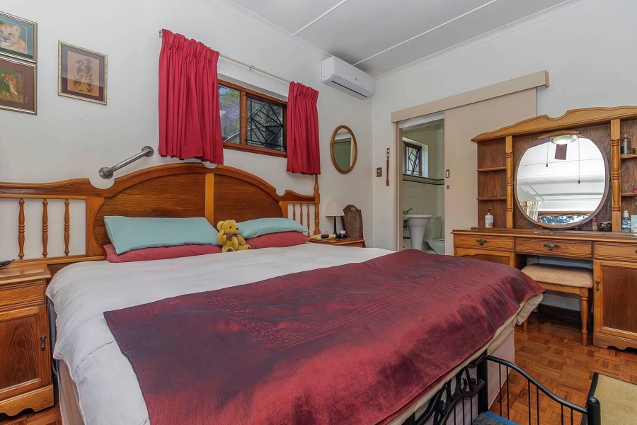 4 Bedroom Property for Sale in Kloof KwaZulu-Natal