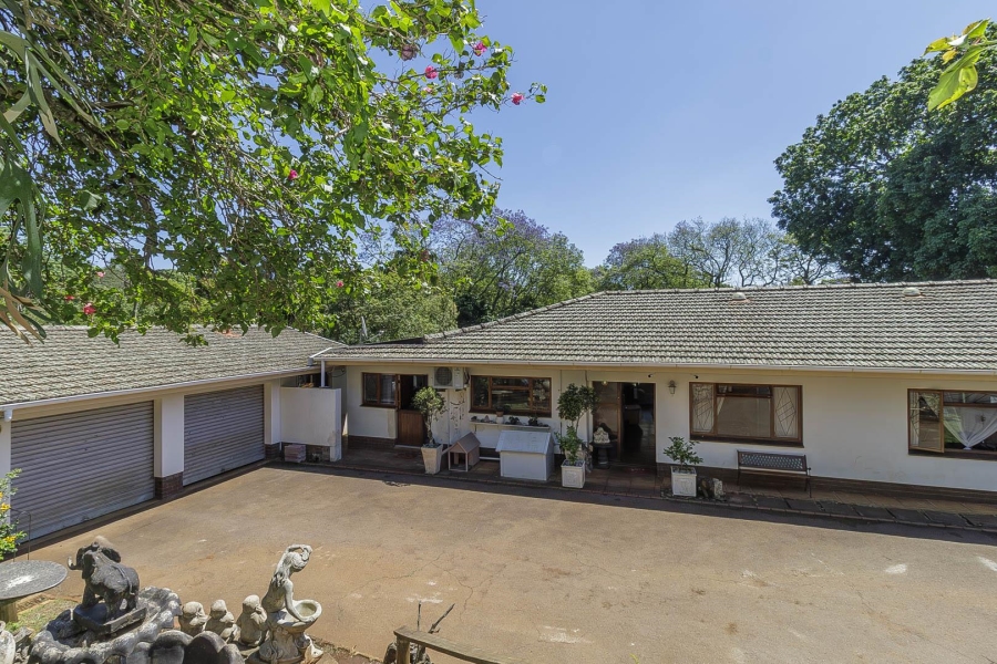 4 Bedroom Property for Sale in Kloof KwaZulu-Natal