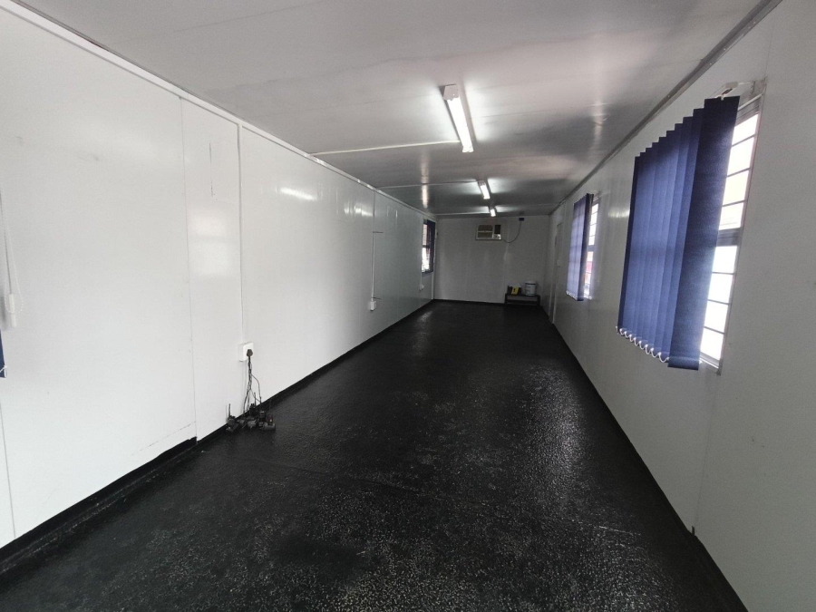 To Let commercial Property for Rent in New Germany KwaZulu-Natal
