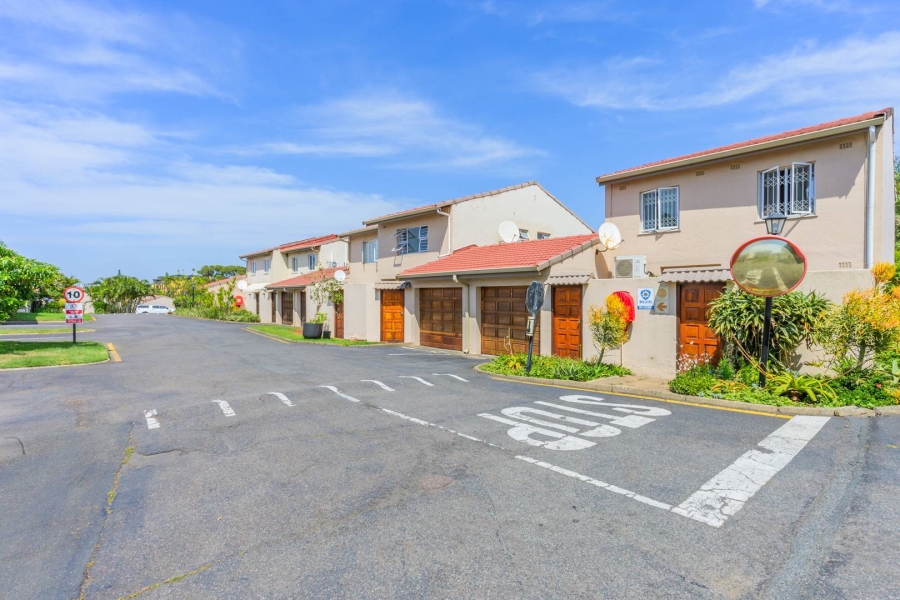 2 Bedroom Property for Sale in Umhlanga KwaZulu-Natal