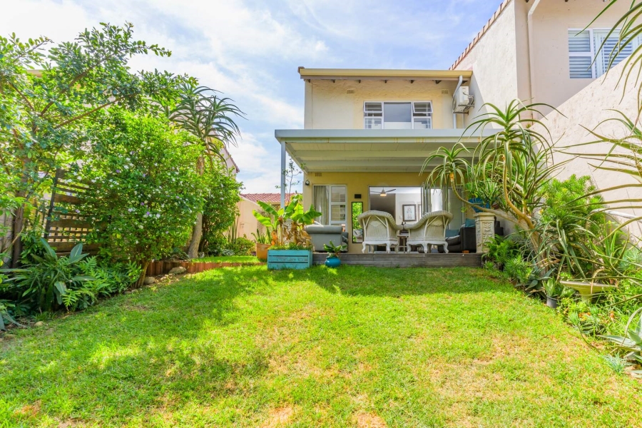 2 Bedroom Property for Sale in Umhlanga KwaZulu-Natal