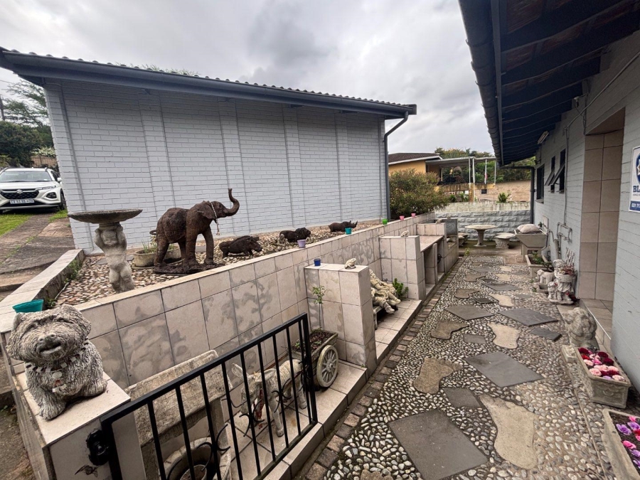 3 Bedroom Property for Sale in Pinelands KwaZulu-Natal