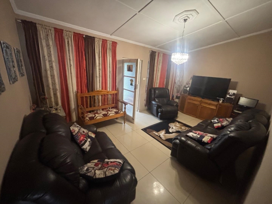 3 Bedroom Property for Sale in Pinelands KwaZulu-Natal