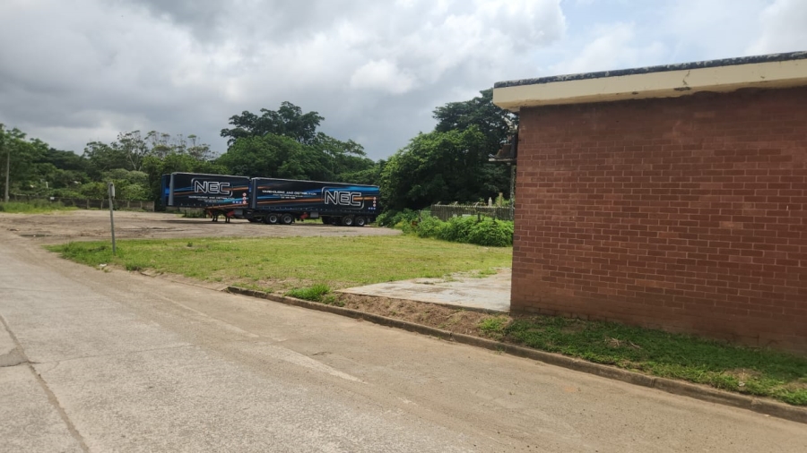 To Let commercial Property for Rent in Umbogintwini KwaZulu-Natal
