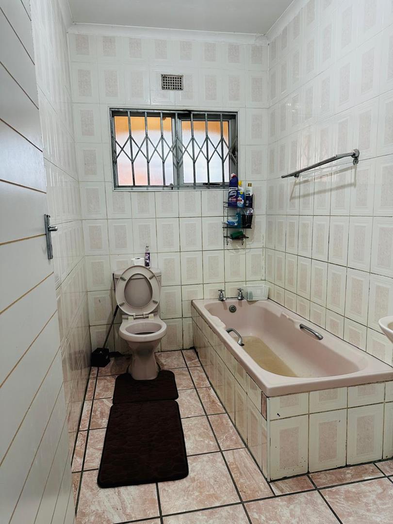 3 Bedroom Property for Sale in Esikhawini KwaZulu-Natal