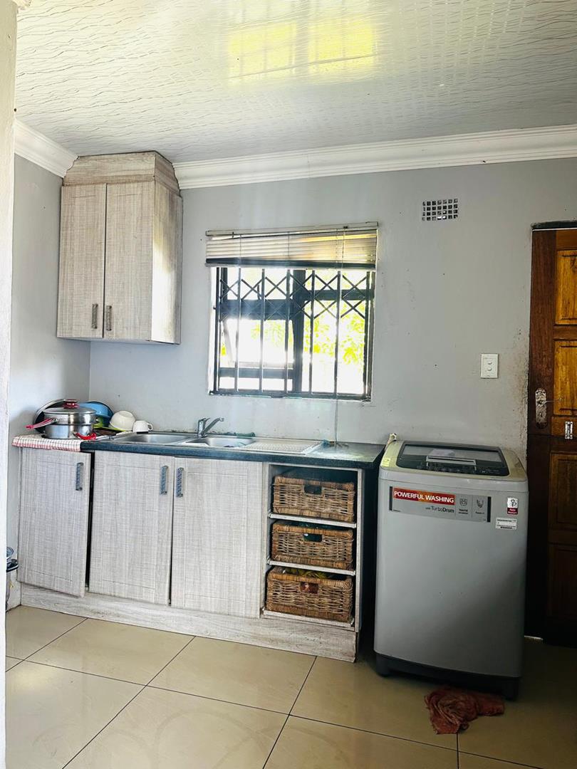 3 Bedroom Property for Sale in Esikhawini KwaZulu-Natal