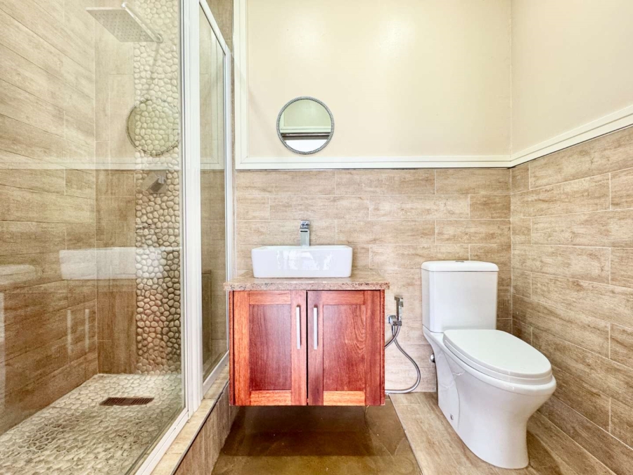 2 Bedroom Property for Sale in La Lucia KwaZulu-Natal