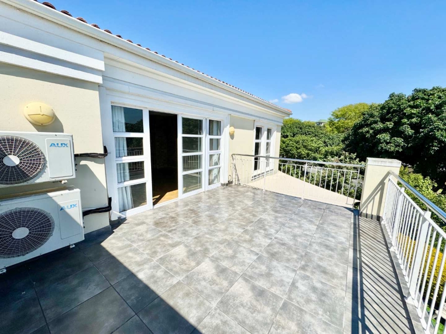 2 Bedroom Property for Sale in La Lucia KwaZulu-Natal