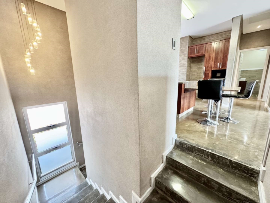 2 Bedroom Property for Sale in La Lucia KwaZulu-Natal