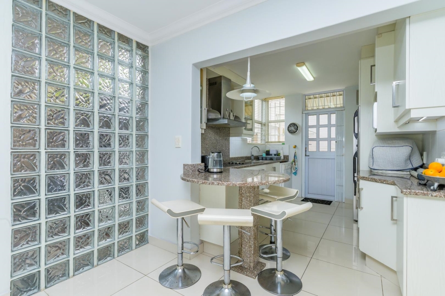 4 Bedroom Property for Sale in Umhlanga KwaZulu-Natal