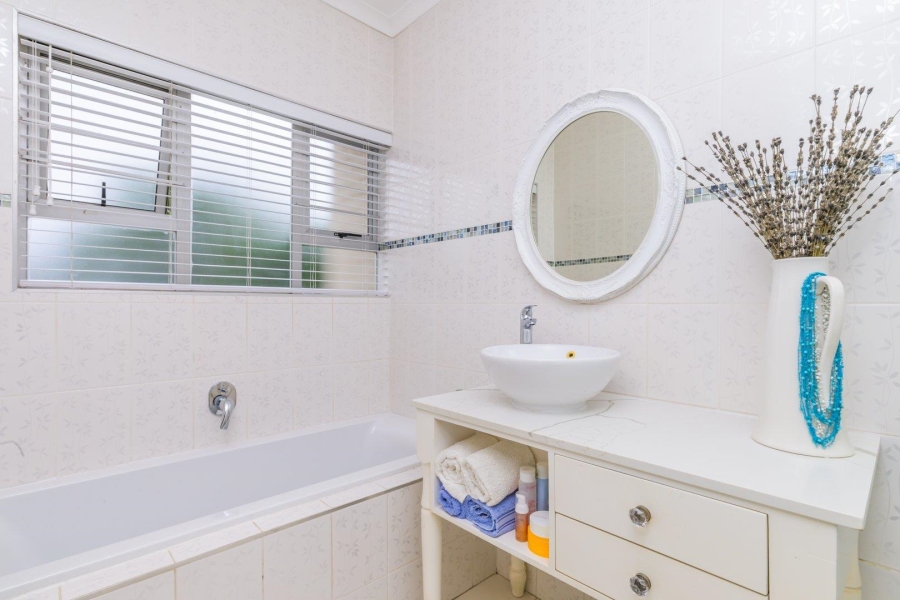 4 Bedroom Property for Sale in Umhlanga KwaZulu-Natal