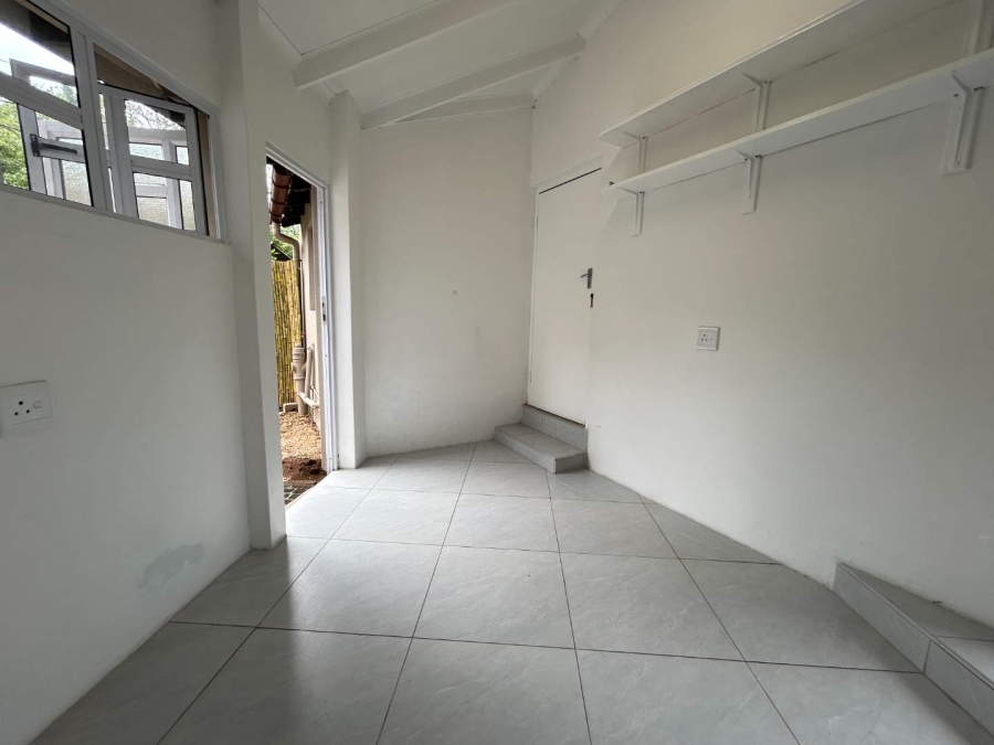 To Let 3 Bedroom Property for Rent in Kloof KwaZulu-Natal