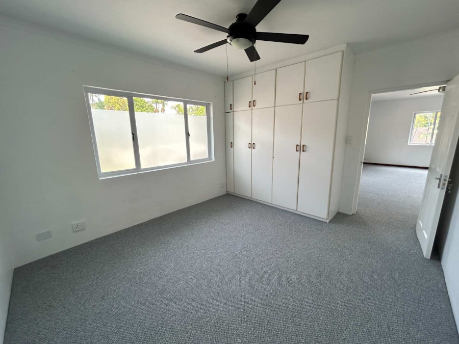 To Let 3 Bedroom Property for Rent in Kloof KwaZulu-Natal