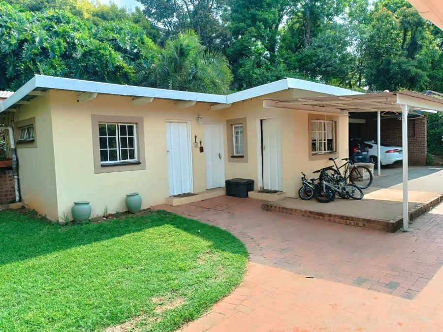 5 Bedroom Property for Sale in Montrose KwaZulu-Natal