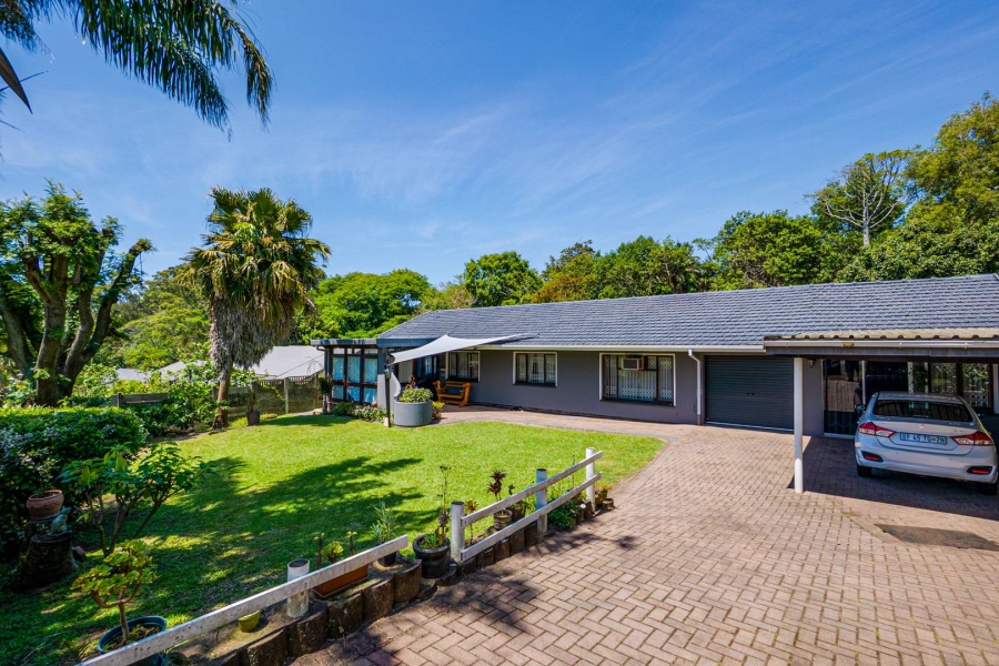 4 Bedroom Property for Sale in Amanzimtoti KwaZulu-Natal